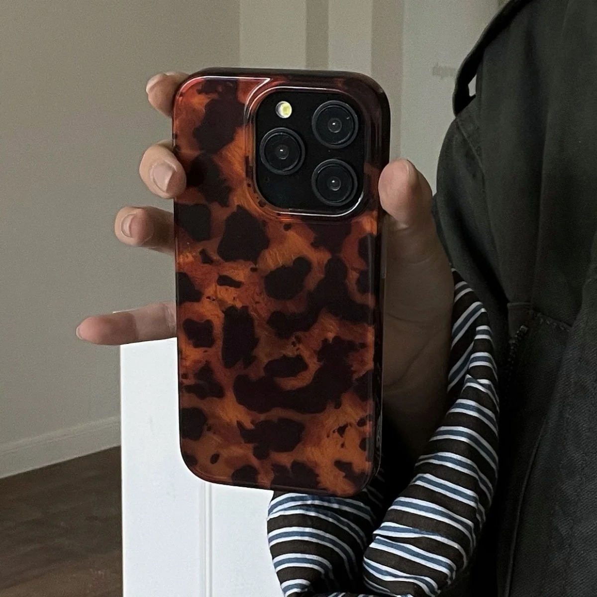 Retro Amber Texture Laser Phon - Phone Accessories To Sell ulasan dan harga